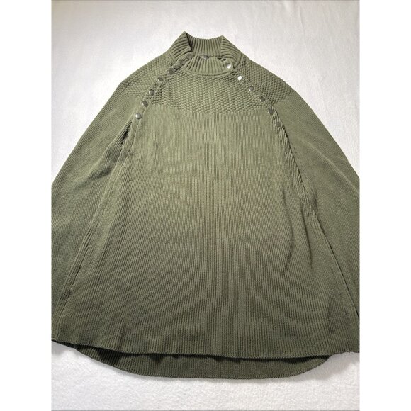 G.I.L.I. got it love it Womens Size Sweater Sz 2XL Cape Poncho Buttons Green - Picture 4 of 13